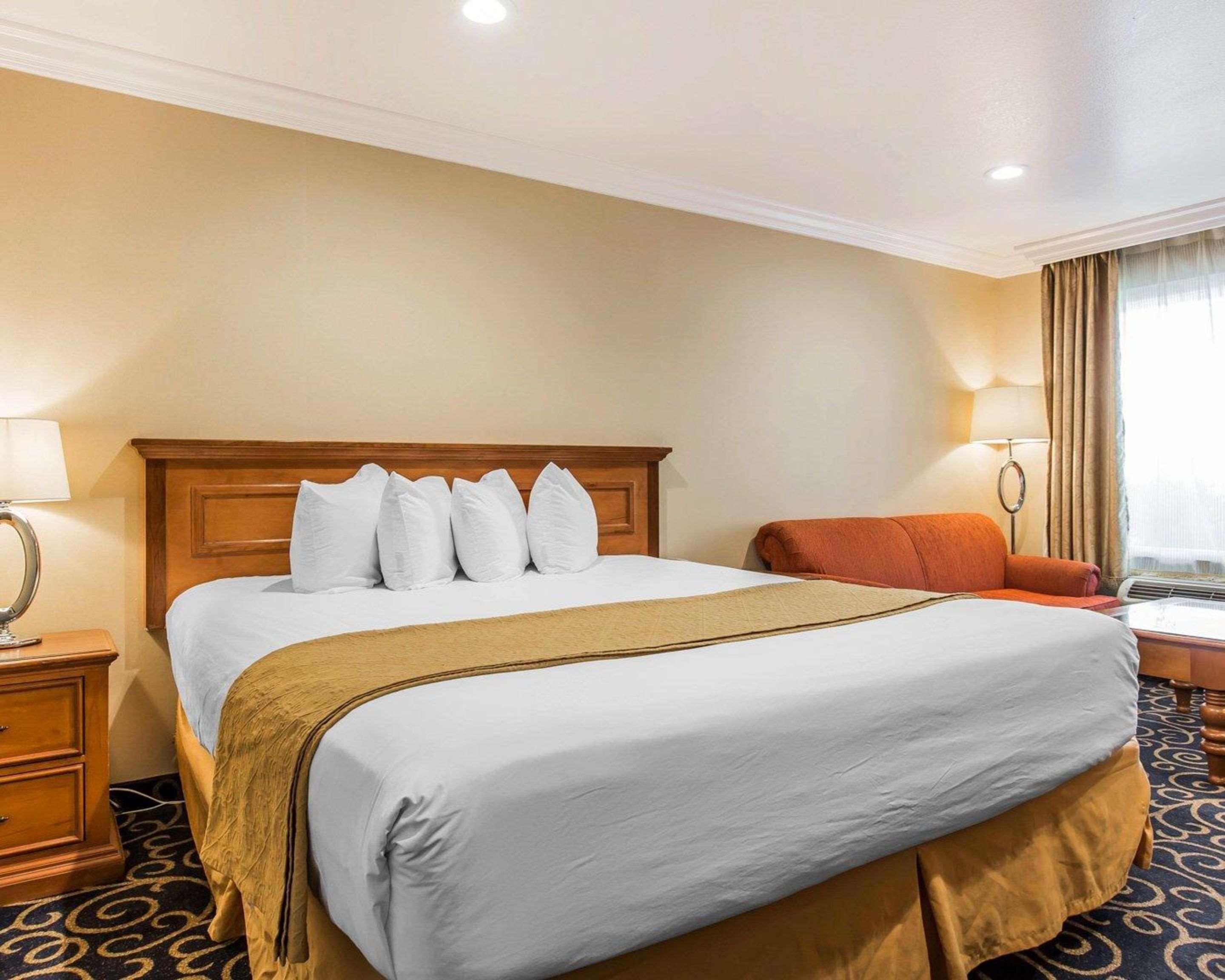 Quality Inn Long Beach - Signal Hill Esterno foto