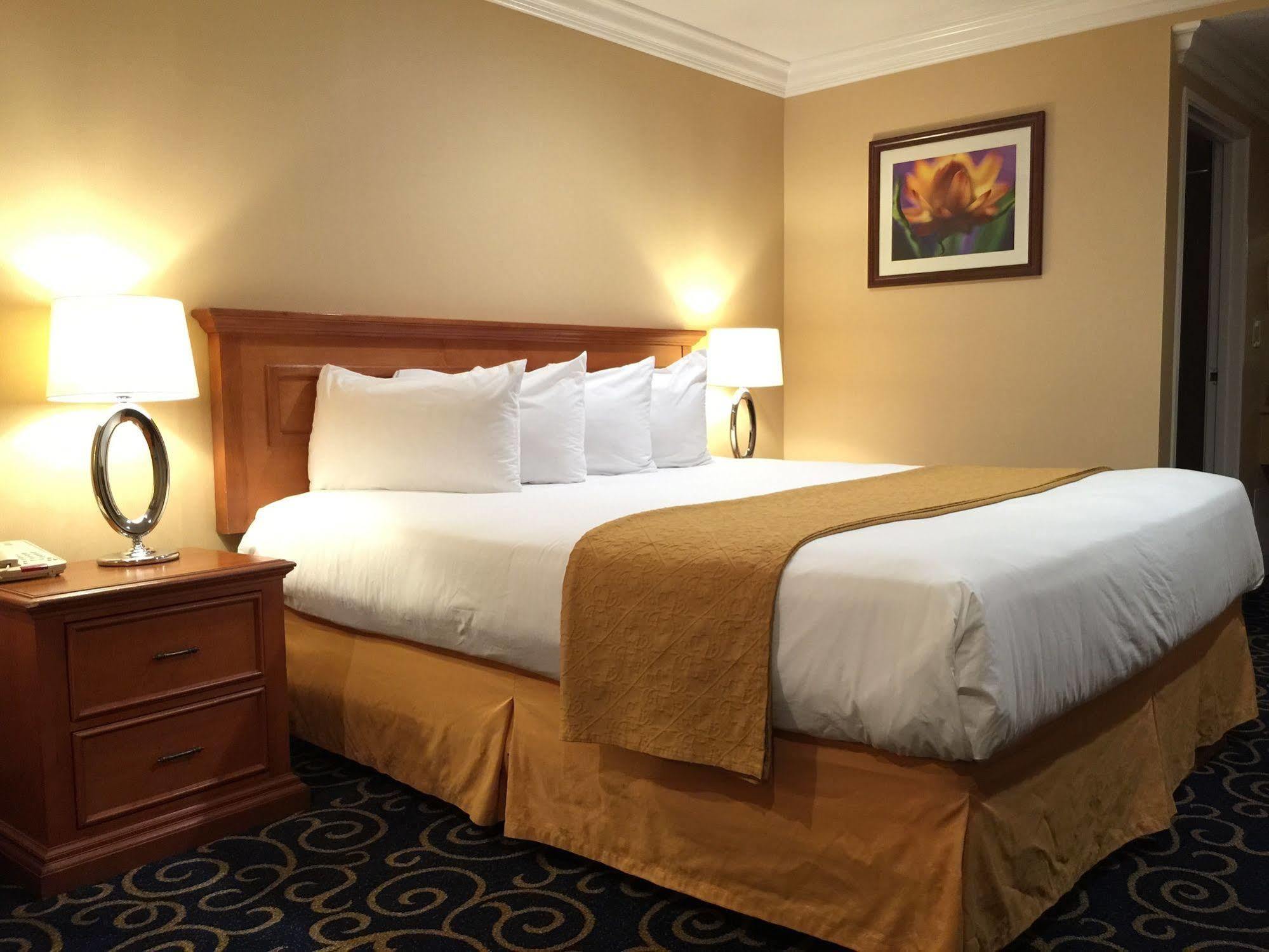 Quality Inn Long Beach - Signal Hill Esterno foto
